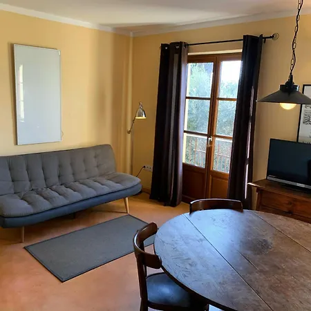 Vinauberge Apartamento *
