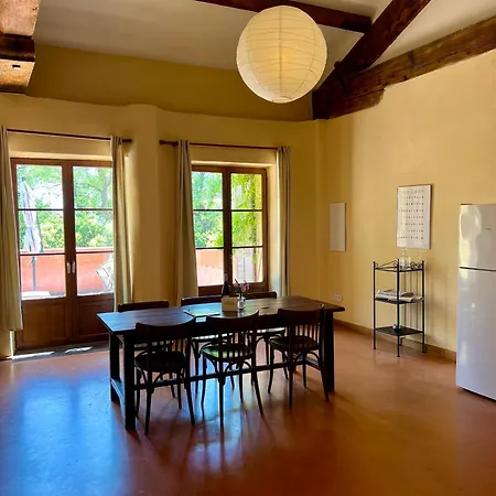 Vinauberge Lägenhet