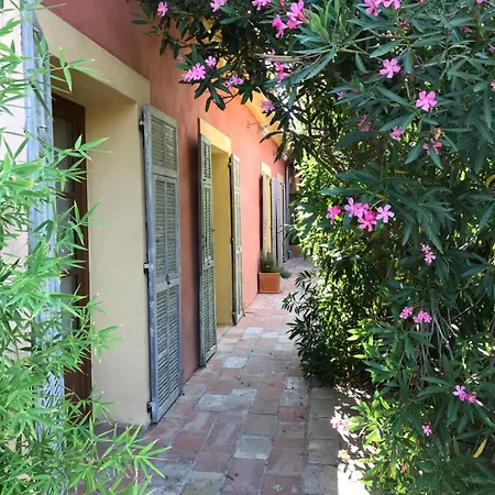 Διαμέρισμα Vinauberge Poilhes